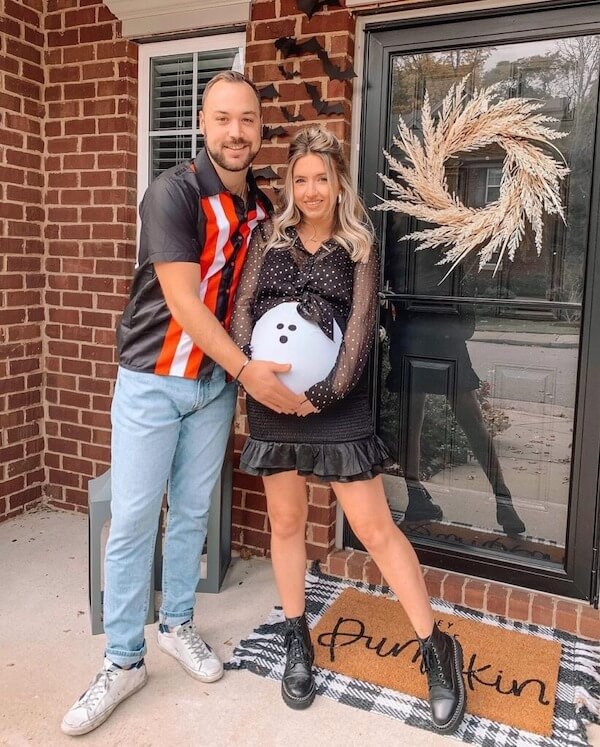 Bowling Ball and Bowler Couples Costume