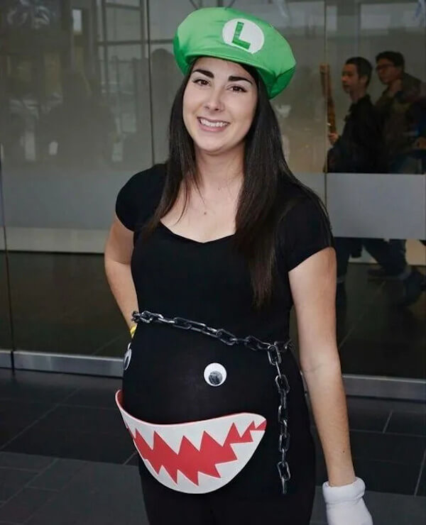 Luigi and Chain Chomp Maternity Costume