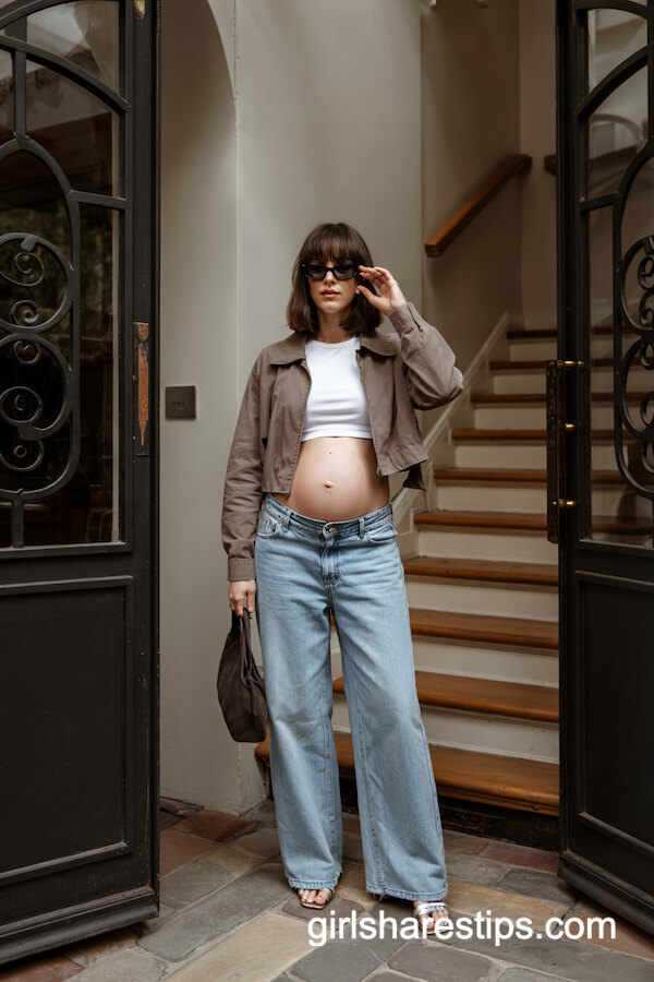Cropped Jacket and Wide-Leg Jeans Combo