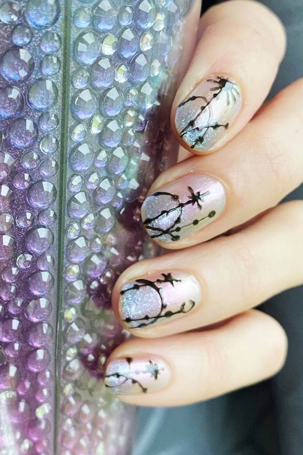 Iridescent Purple Magic Nails