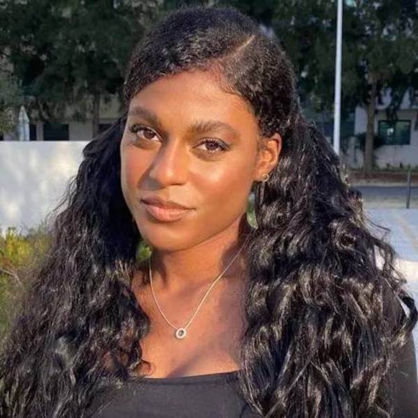 Wet-Look Loose Waves