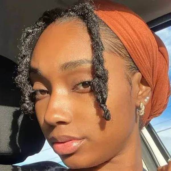 Front Twists with Head Wrap
