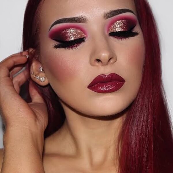 Red and Gold Glitter Christmas Makeup Look