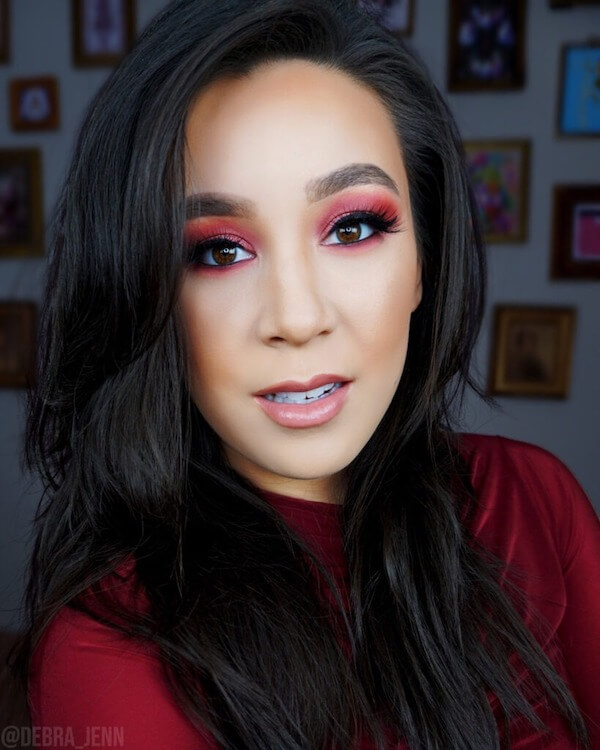 Classic Red Smokey Eye Christmas Makeup