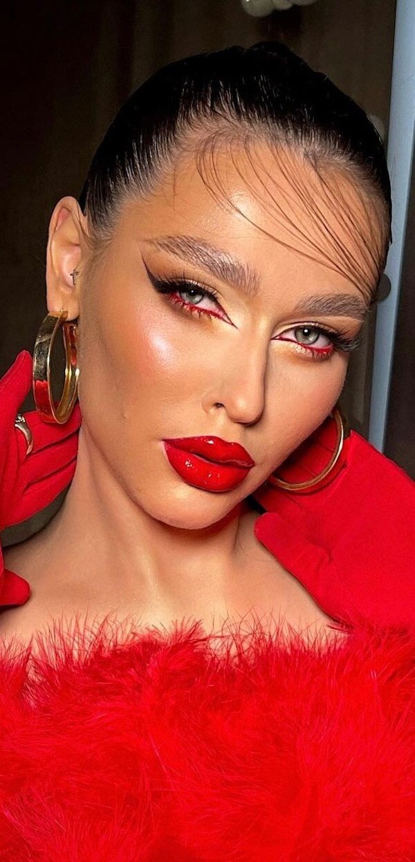 Classic Red Cat Eye Makeup Inspiration