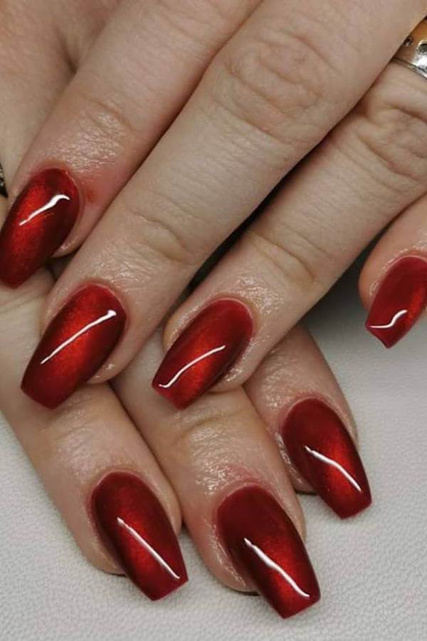 Classic Square Burgundy Cat Eye Nails