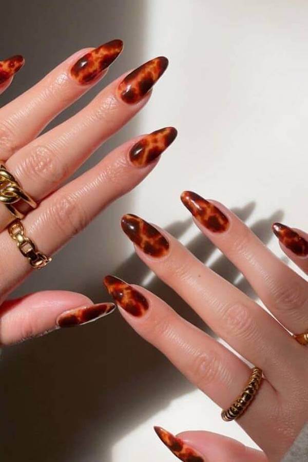 red tortoise shell nails