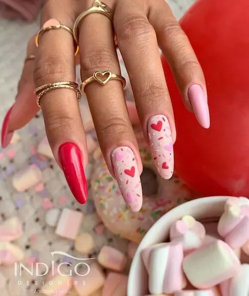 red Valentines Day nails ideas