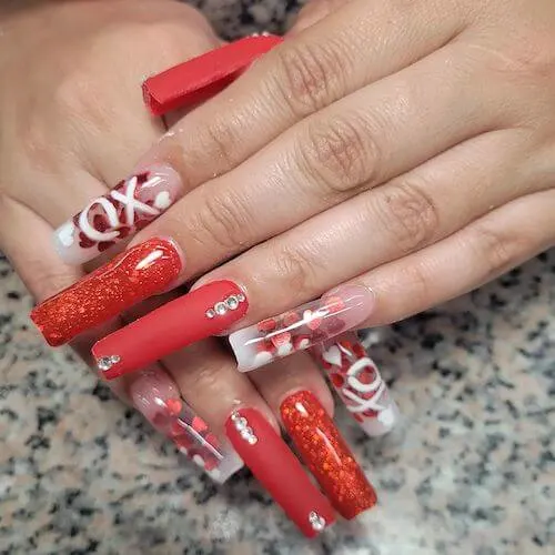 red Valentines Day nails ideas