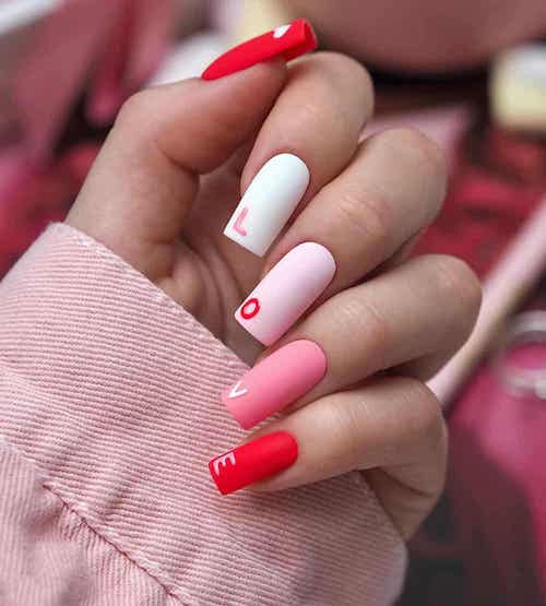 red Valentines Day nails ideas