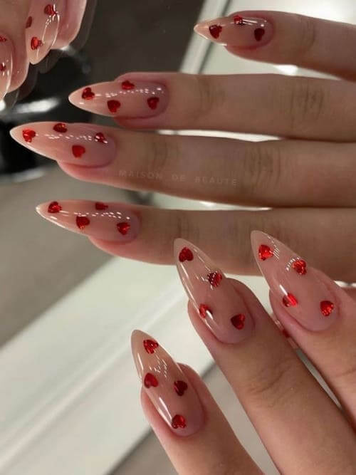 red Valentines Day nails ideas