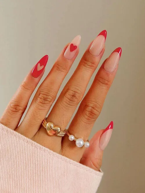 red Valentines Day nails ideas