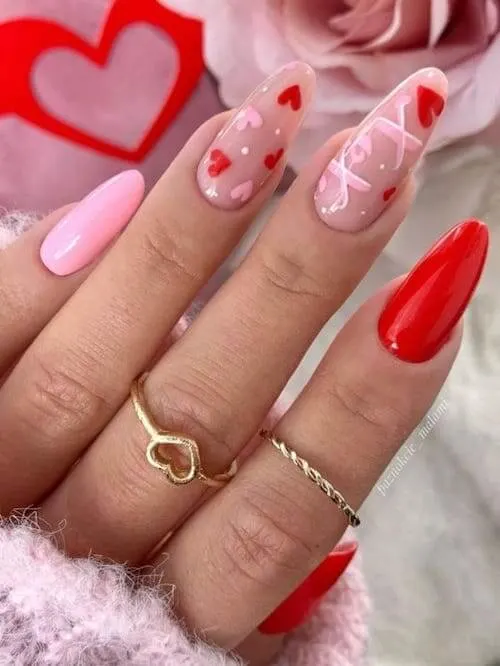 red Valentines Day nails ideas