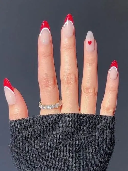 red Valentines Day nails ideas