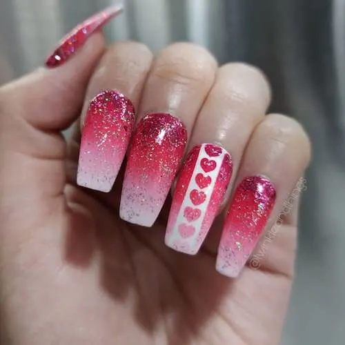 red Valentines Day nails ideas