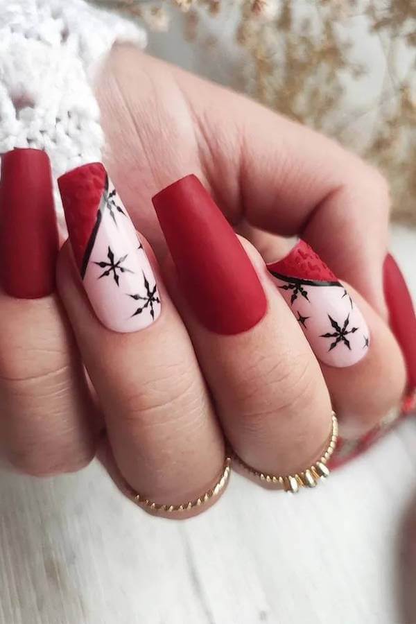 Matte Red and Pink Winter Star Nails