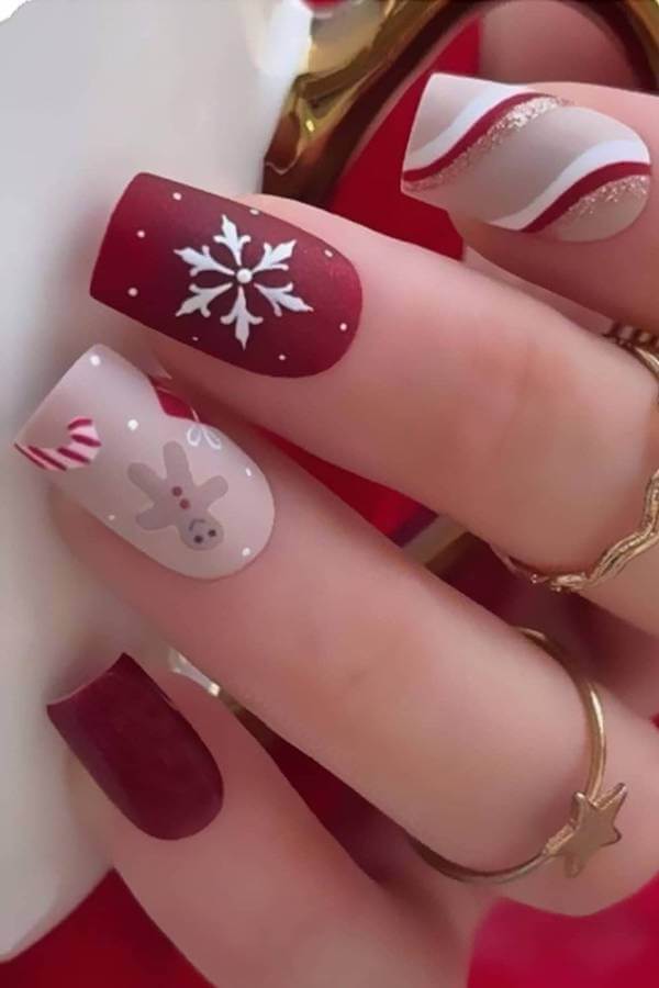 Red and White Christmas Cute Nail Art