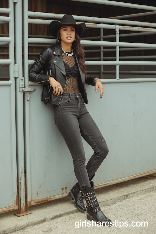 Raw-Hem Skinny Jeans with Biker Jacket