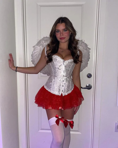 hot Halloween costumes for women