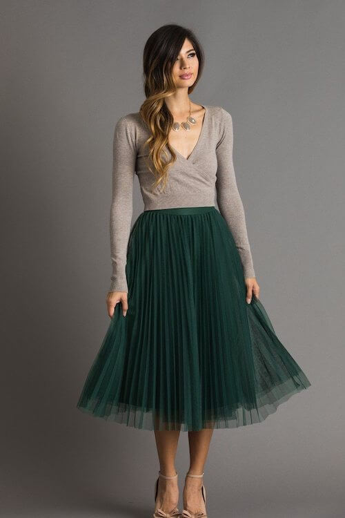 shirts to wear with tulle skirt