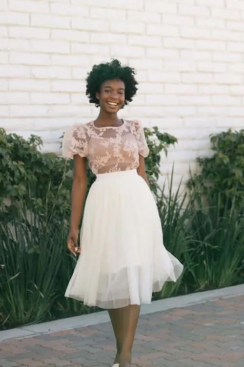 shirts to wear with tulle skirt