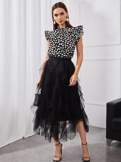 shirts to wear with tulle skirt