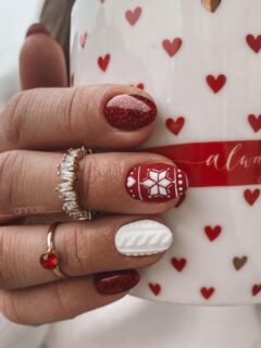 short Christmas nails ideas