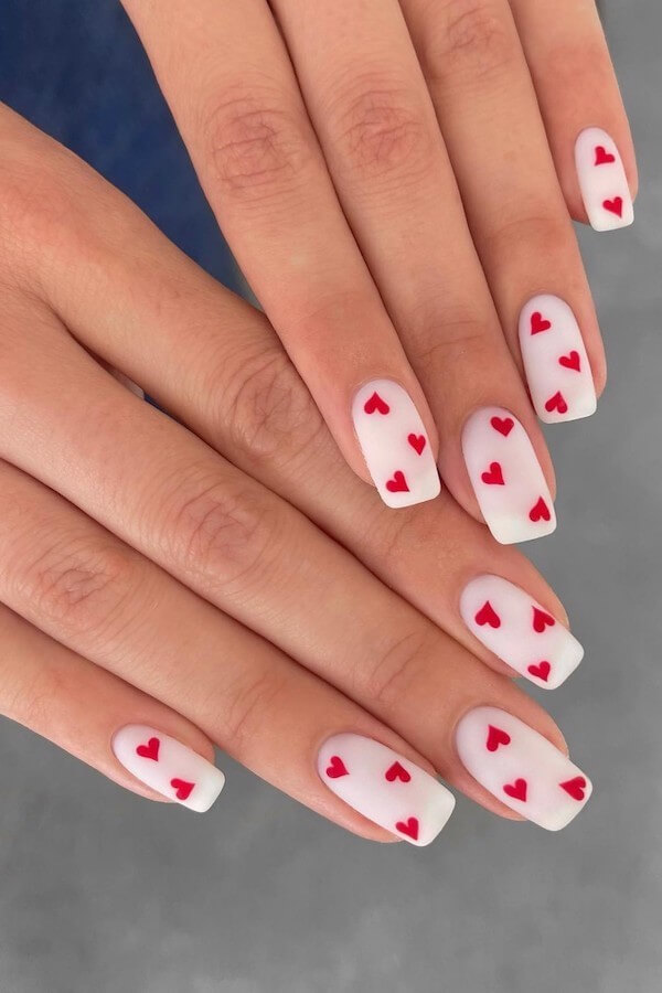 short Valentines Day nails