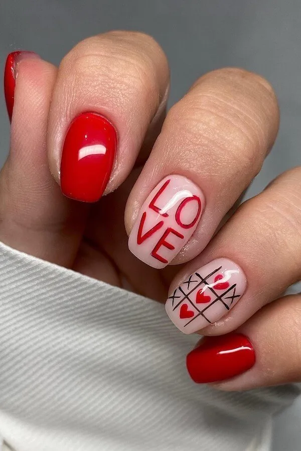 short Valentines Day nails