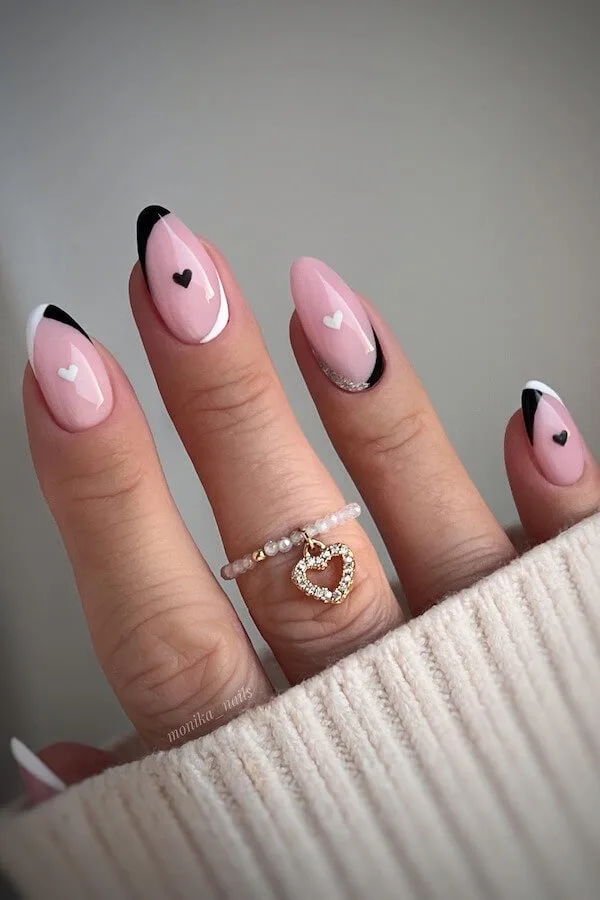 short Valentines Day nails