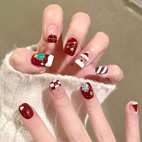 Festive Burgundy Christmas Short Nails