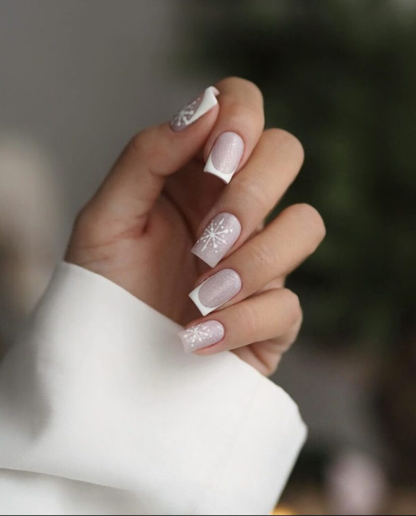 French Tip Snowflake Short Nails for Classic Winter Style