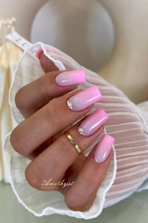 short graduation nail designs