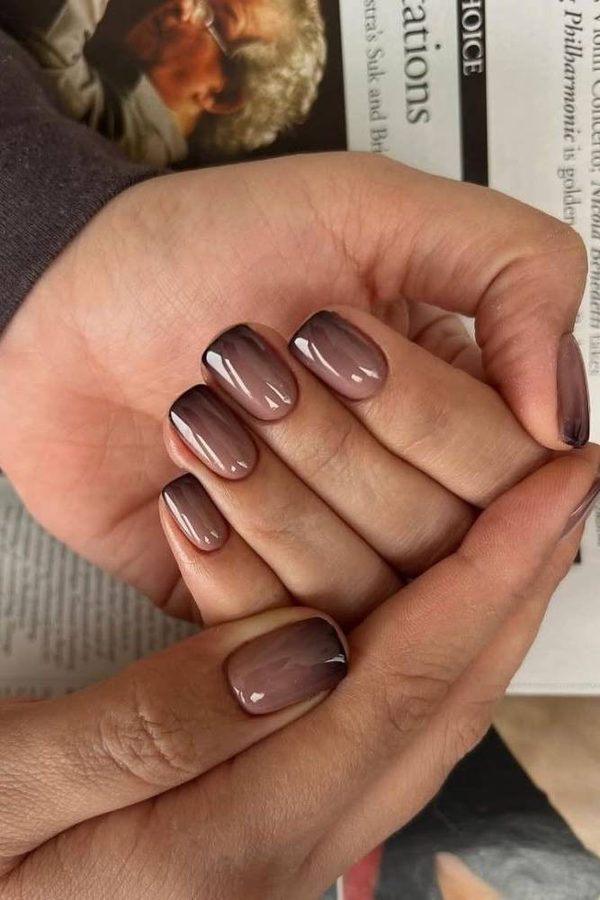 Mocha Brown Ombre Short Nails