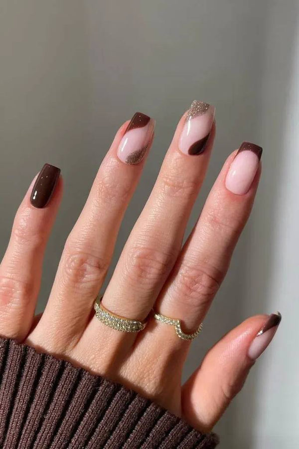 Chocolate Swirl Short Nail Ideas