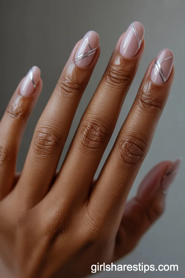 Soft Mauve Short Squoval Nails with Silver Geometric Accents