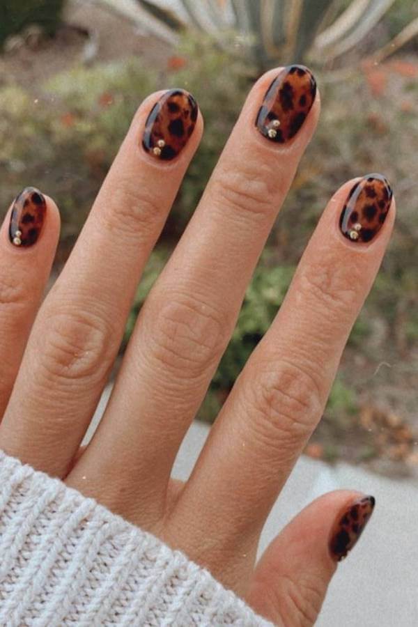 Tortoise Shell Short Nails with Rhinestones
