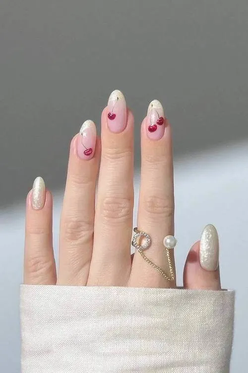 short Valentines Day nails designs