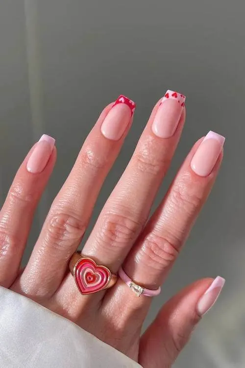 short Valentines Day nails designs