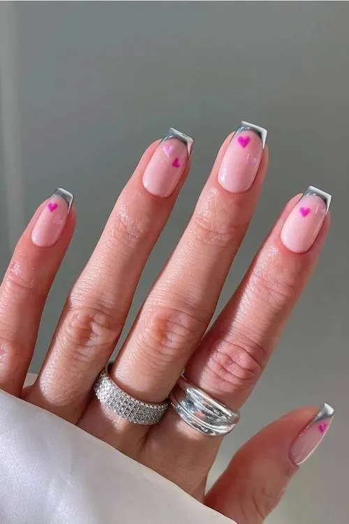 short Valentines Day nails designs
