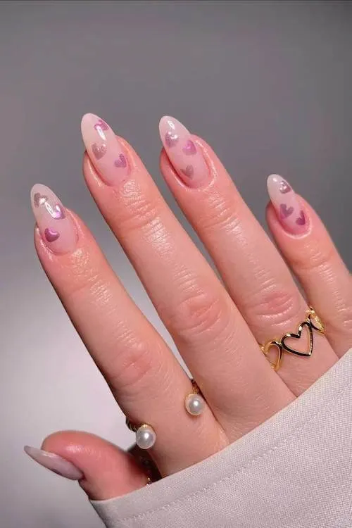 short Valentines Day nails designs