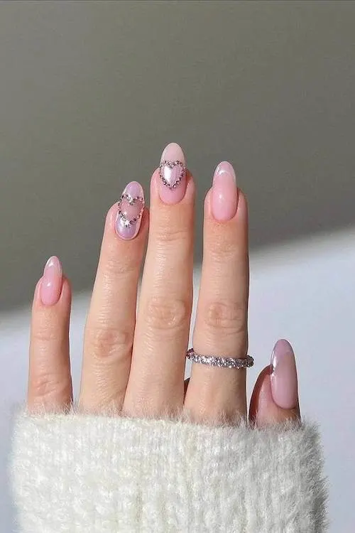 short Valentines Day nails designs