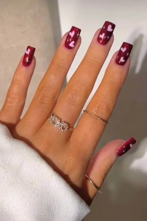 short Valentines Day nails designs