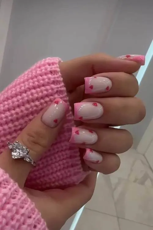 short Valentines Day nails designs