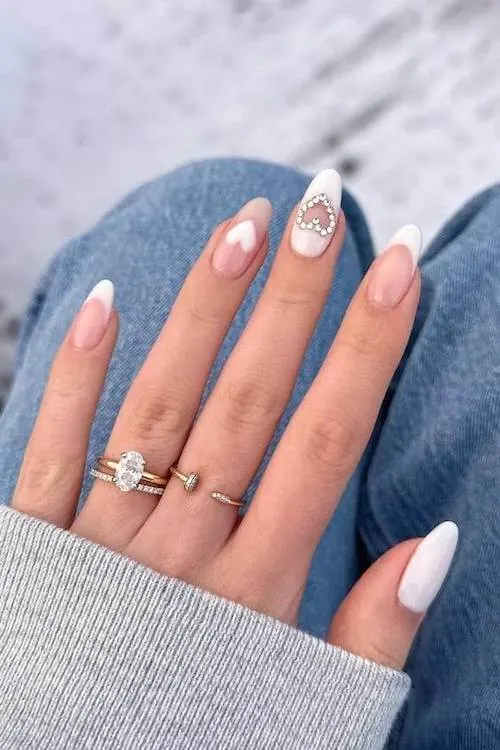 short Valentines Day nails designs