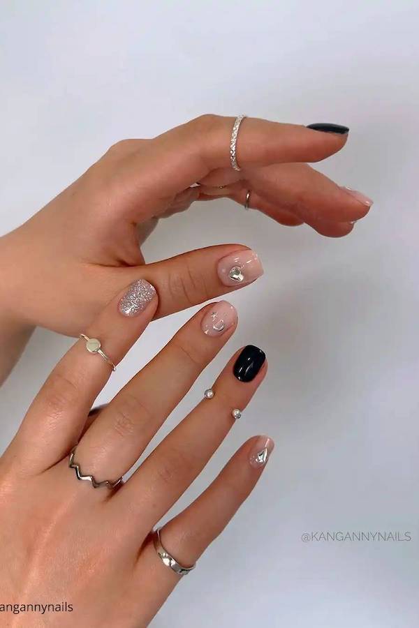 Mixed Glitter and Black Wedding Nails