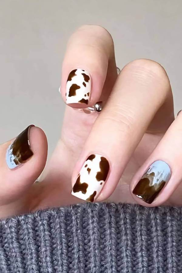 Classic Cow Print Short Nails