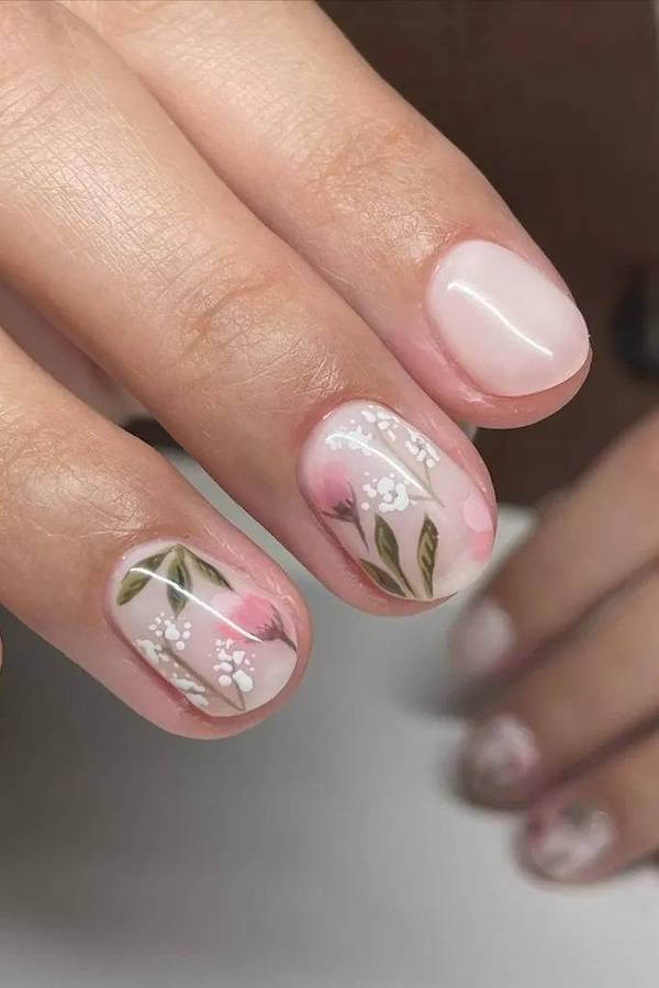 Pink Floral Short Nails