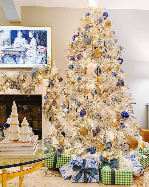 silver Christmas tree decorating ideas