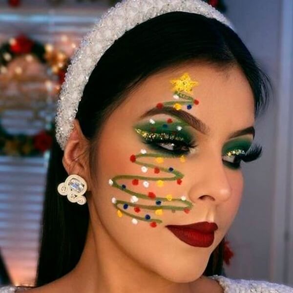 Green Glitter Eyes with Christmas Tree Art